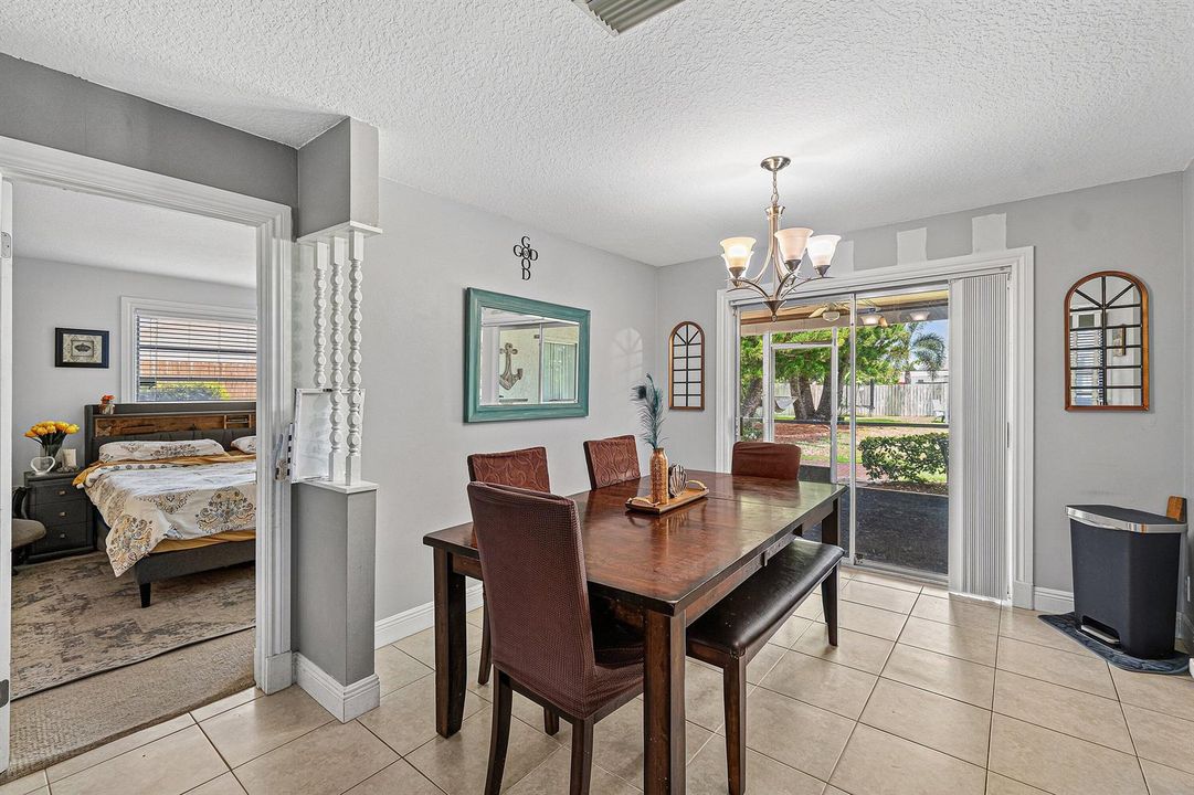 008-348SandpiperAvenue-RoyalPalmBeach-FL