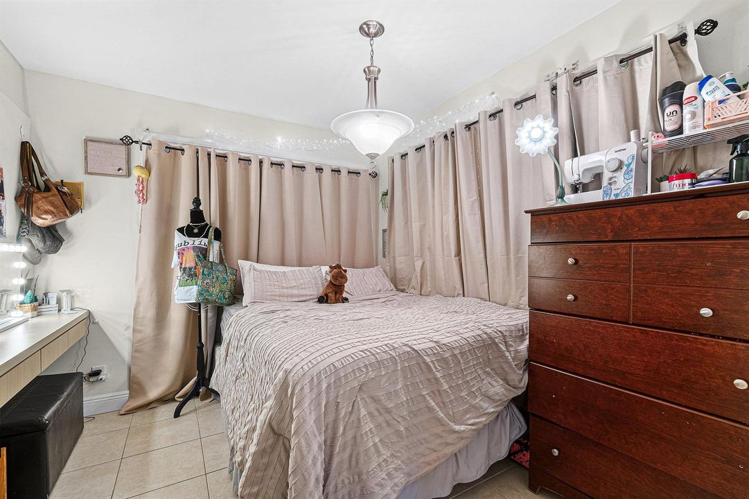 026-348SandpiperAvenue-RoyalPalmBeach-FL