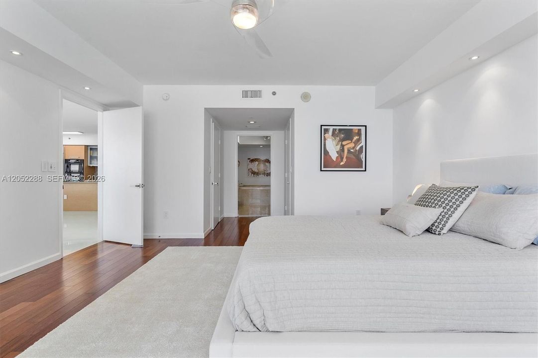 В аренду: $9,500 (3 спален, 3 ванн, 2065 Квадратных фут)