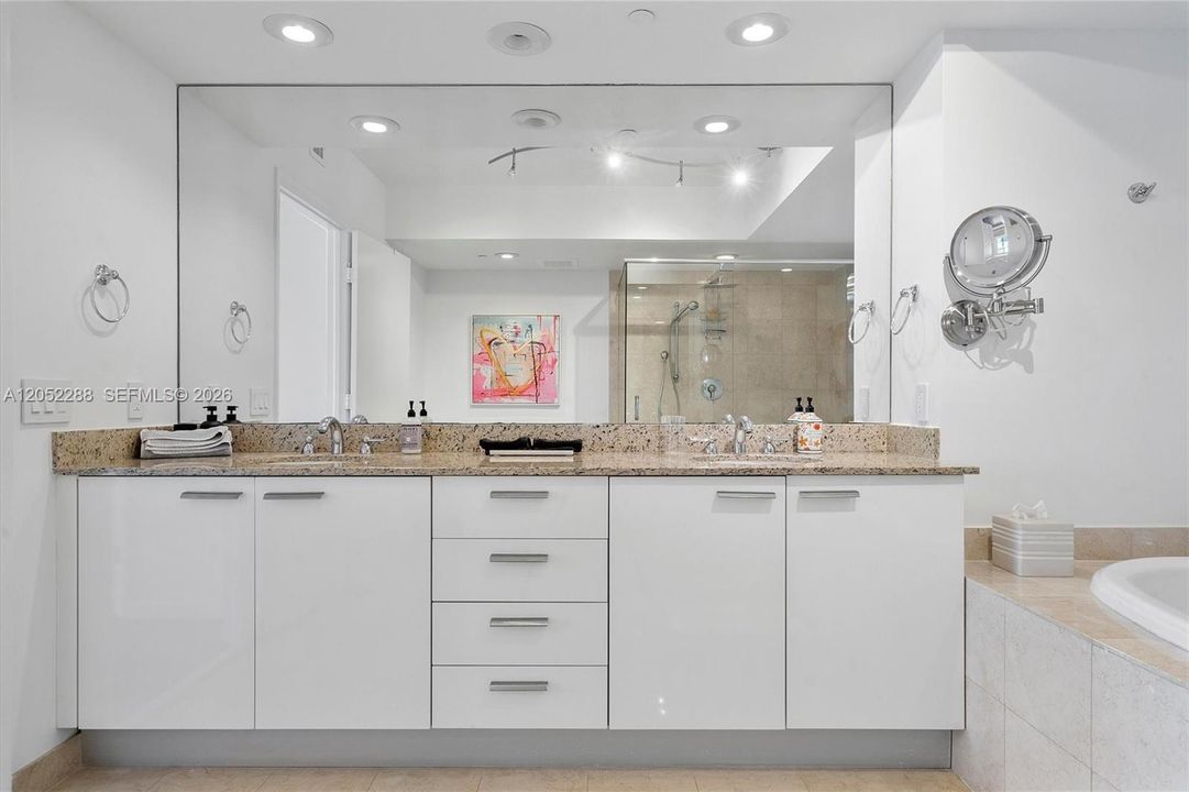 В аренду: $9,500 (3 спален, 3 ванн, 2065 Квадратных фут)