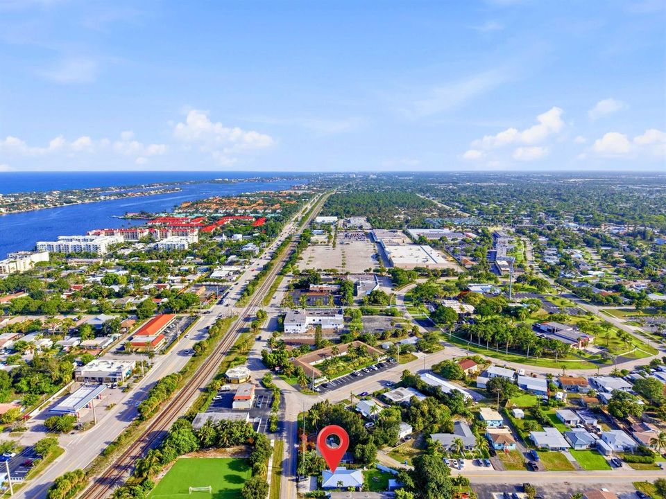 excellent Palm Beach County location