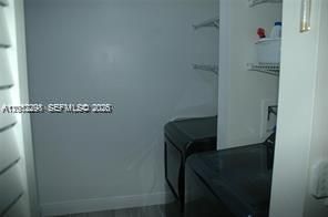 На продажу: $174,900 (3 спален, 2 ванн, 1364 Квадратных фут)