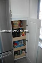 На продажу: $174,900 (3 спален, 2 ванн, 1364 Квадратных фут)