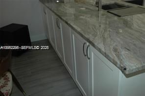 На продажу: $174,900 (3 спален, 2 ванн, 1364 Квадратных фут)