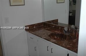 На продажу: $174,900 (3 спален, 2 ванн, 1364 Квадратных фут)