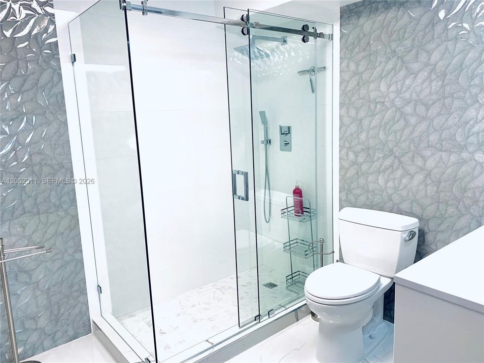 В аренду: $3,550 (2 спален, 2 ванн, 1275 Квадратных фут)