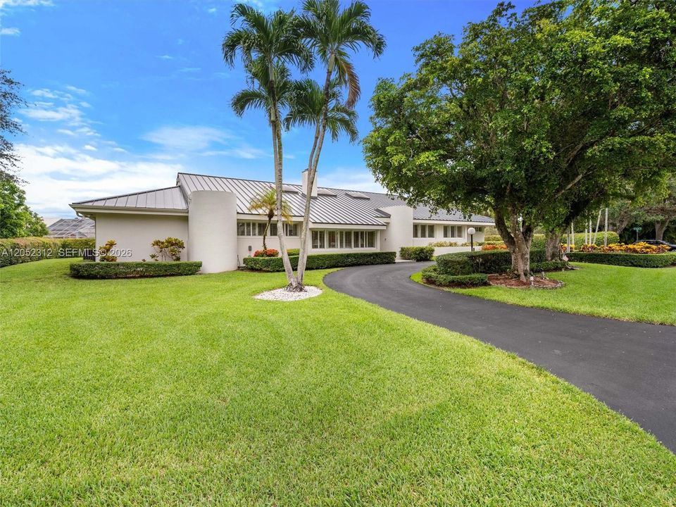 En Venta: $2,195,000 (5 camas, 4 baños, 3751 Pies cuadrados)