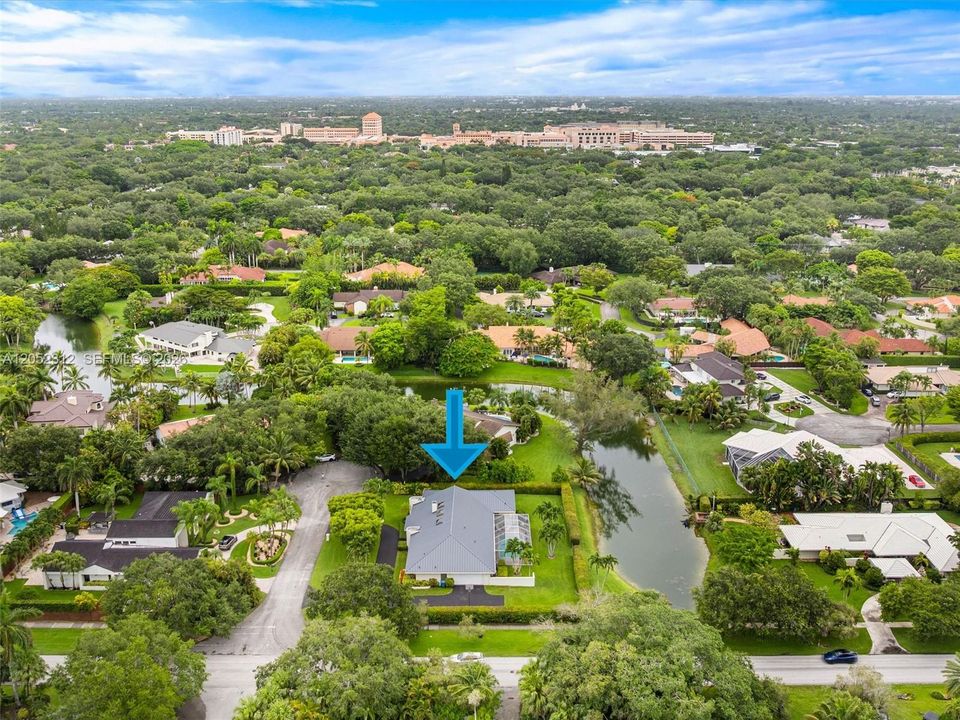 En Venta: $2,195,000 (5 camas, 4 baños, 3751 Pies cuadrados)