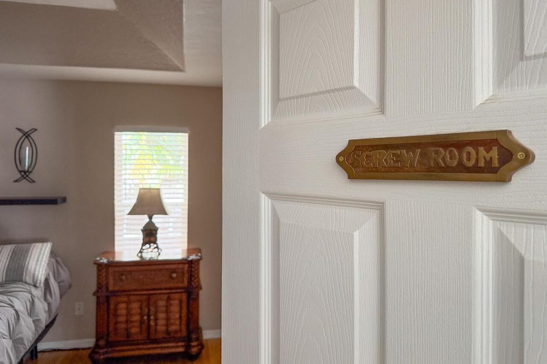 MASTER BEDROOM
