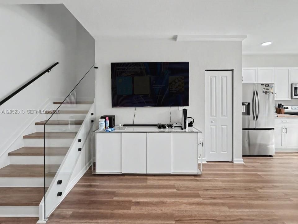 В аренду: $3,500 (3 спален, 2 ванн, 1514 Квадратных фут)