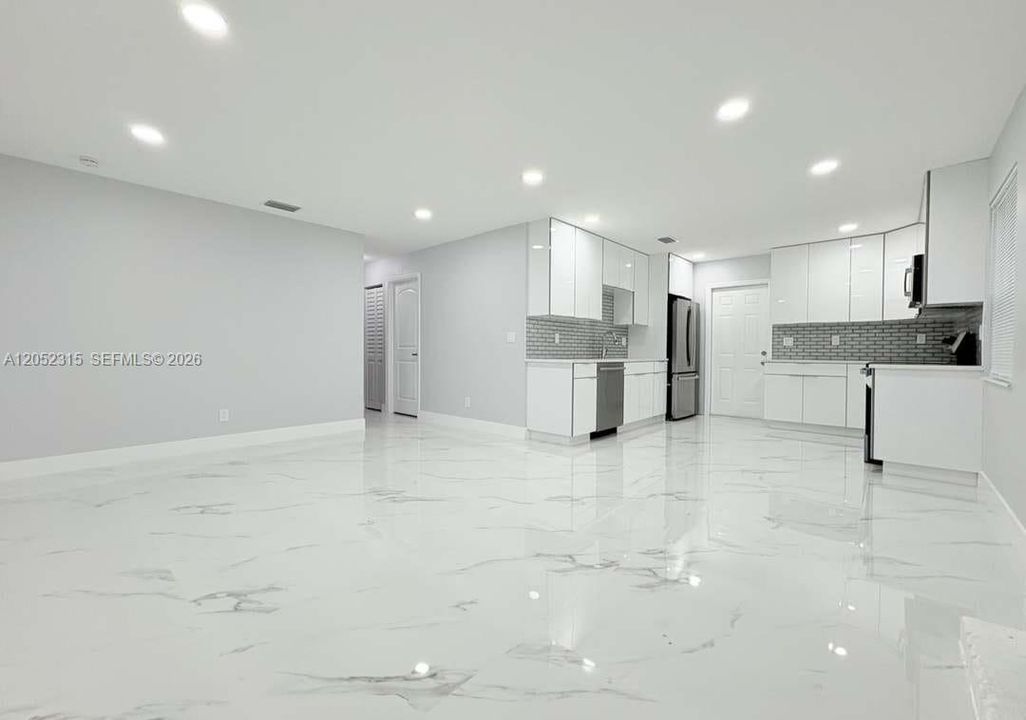 В аренду: $2,030 (3 спален, 2 ванн, 0 Квадратных фут)