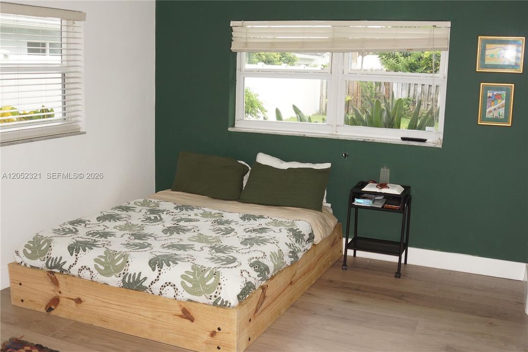 For Rent: $8,500 (3 beds, 3 baths, 2250 Square Feet)