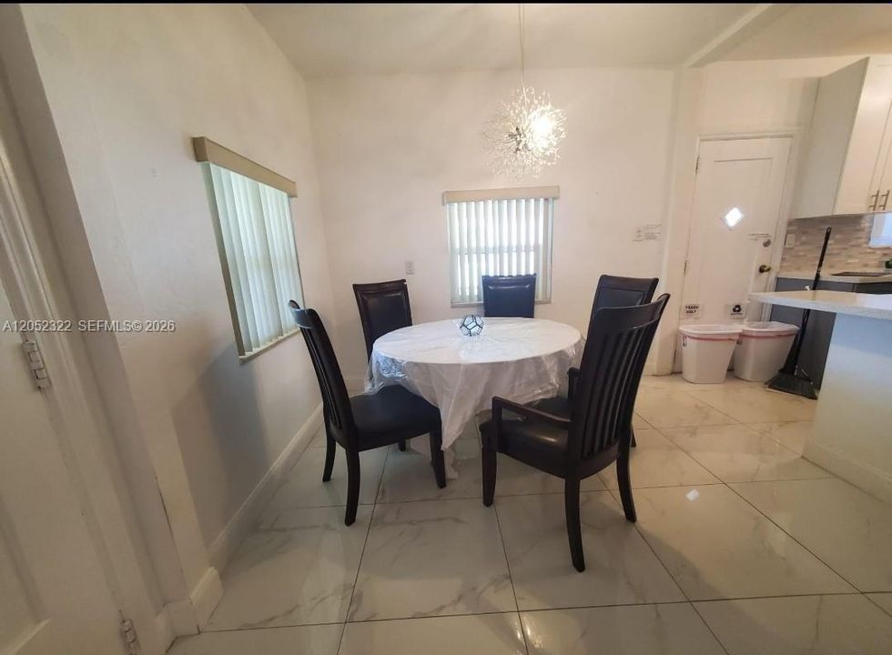 En Renta: $2,800 (2 camas, 1 baños, 1166 Pies cuadrados)