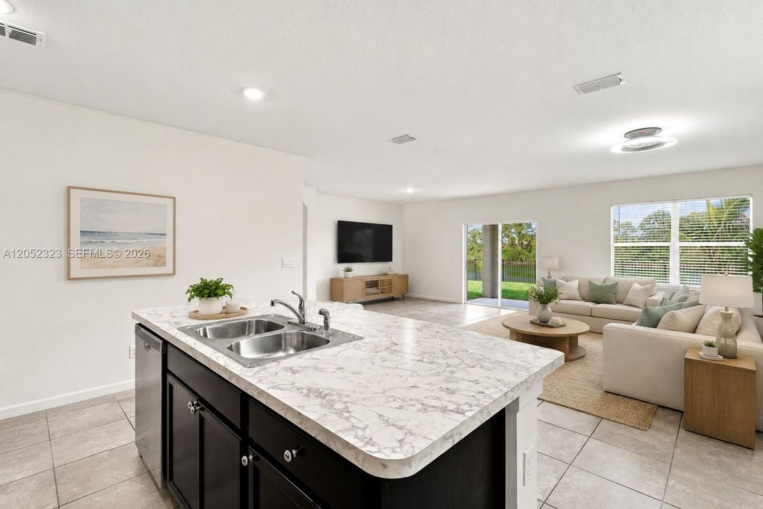 Virtual Staging Living