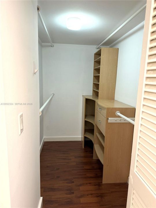 En Renta: $1,950 (1 camas, 1 baños, 895 Pies cuadrados)