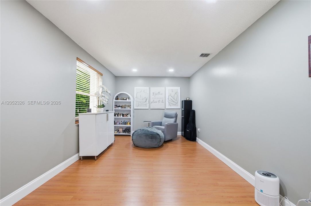 For Sale: $775,000 (4 beds, 2 baths, 2488 Square Feet)