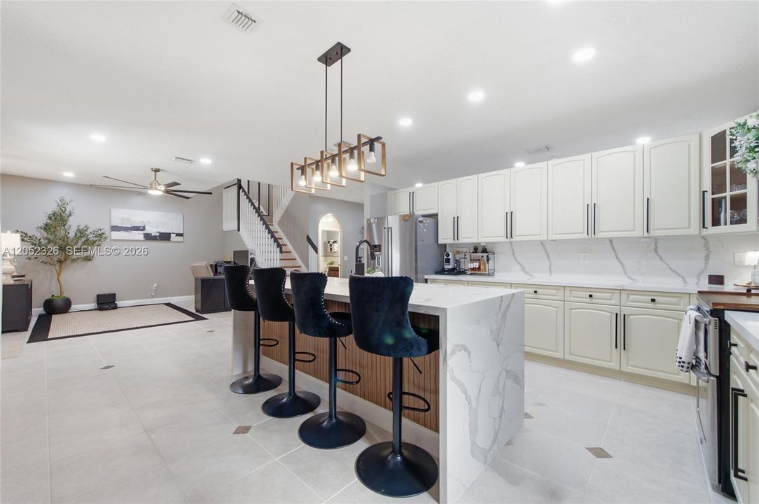 For Sale: $775,000 (4 beds, 2 baths, 2488 Square Feet)