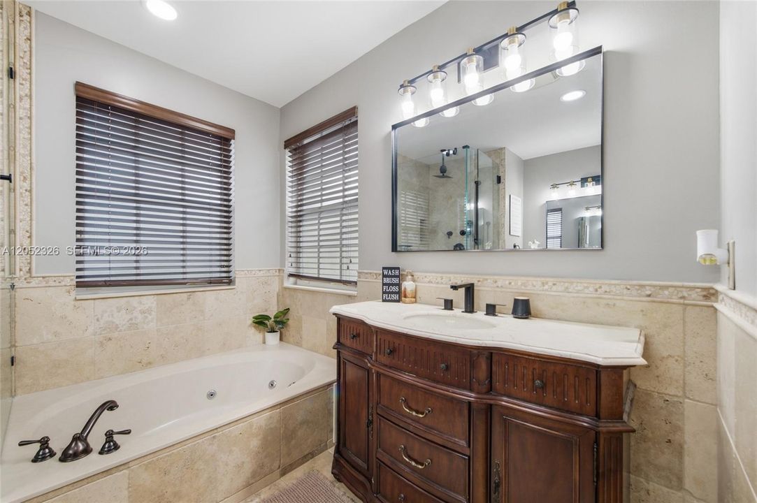 For Sale: $775,000 (4 beds, 2 baths, 2488 Square Feet)