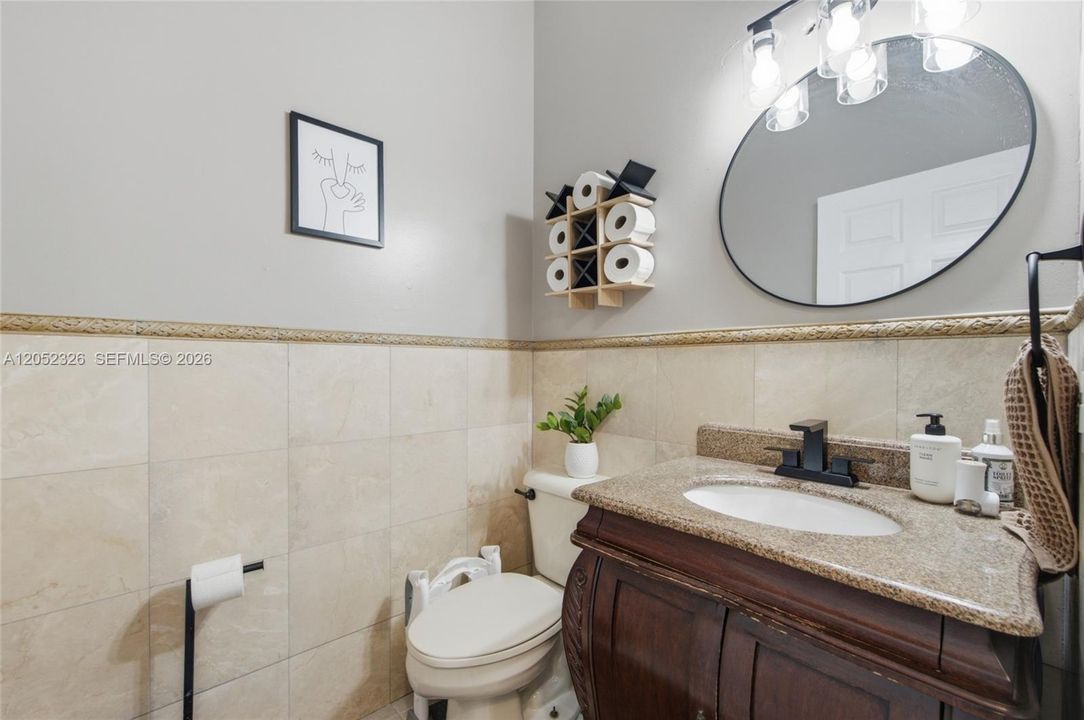 For Sale: $775,000 (4 beds, 2 baths, 2488 Square Feet)