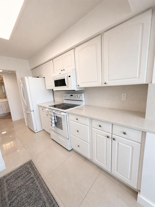 Kitchen 4