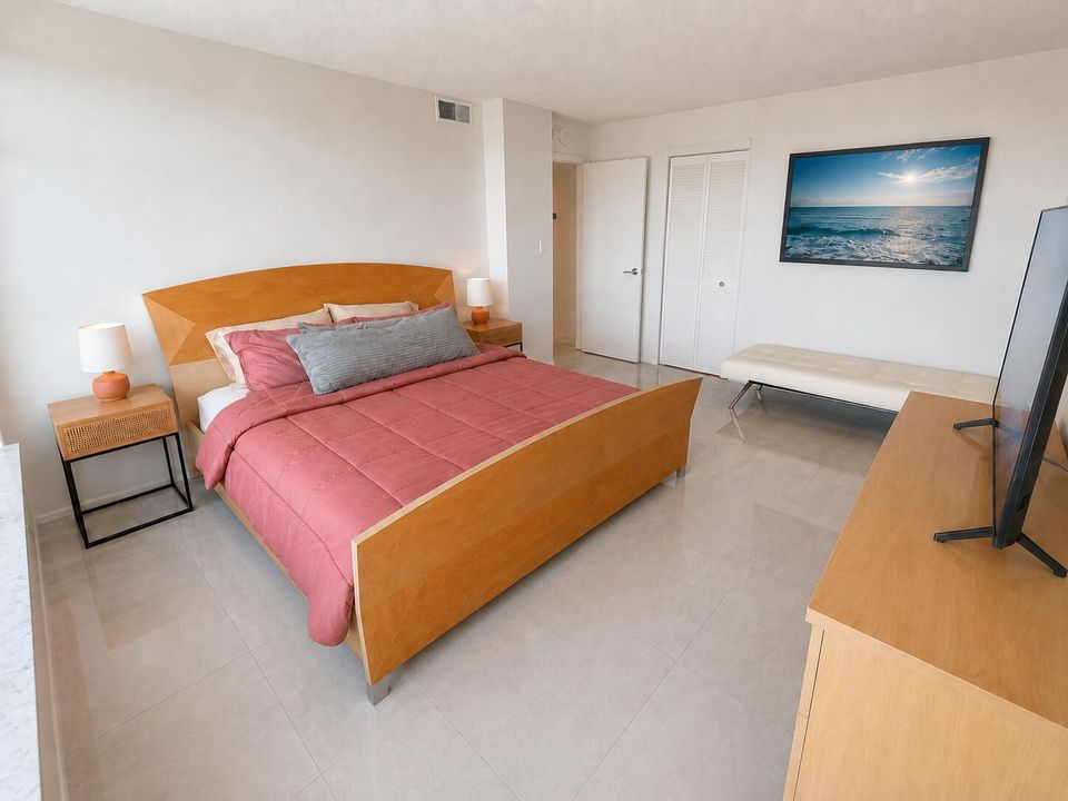 Master bed 1