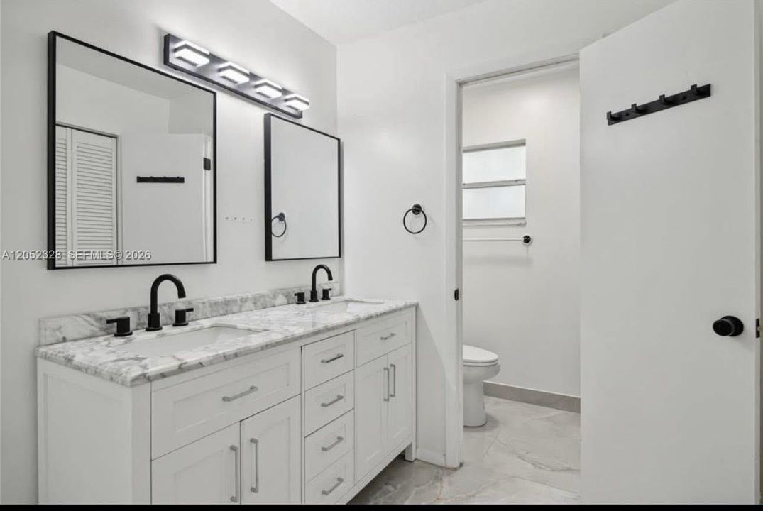 For Sale: $329,000 (4 beds, 2 baths, 1500 Square Feet)