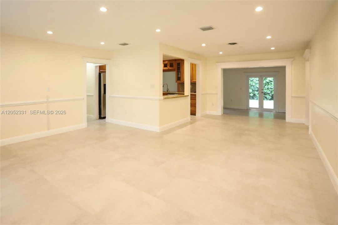 В аренду: $6,200 (4 спален, 3 ванн, 2405 Квадратных фут)