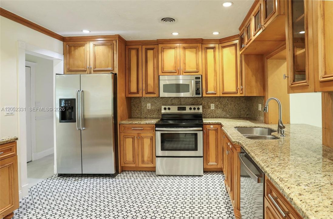 В аренду: $6,200 (4 спален, 3 ванн, 2405 Квадратных фут)