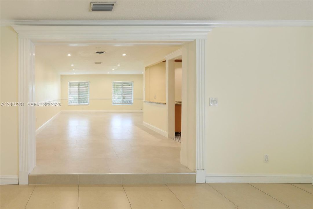 В аренду: $6,200 (4 спален, 3 ванн, 2405 Квадратных фут)