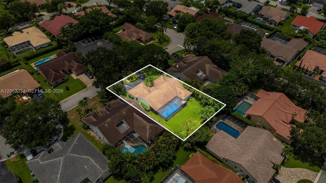 For Sale: $829,999 (4 beds, 2 baths, 2210 Square Feet)