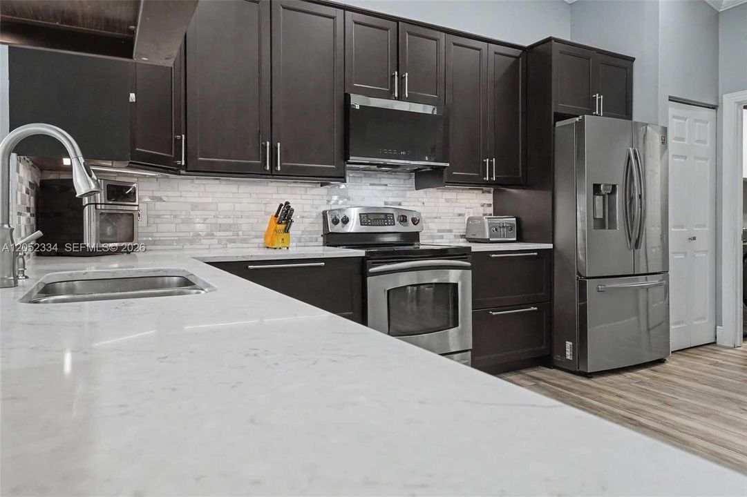For Sale: $829,999 (4 beds, 2 baths, 2210 Square Feet)
