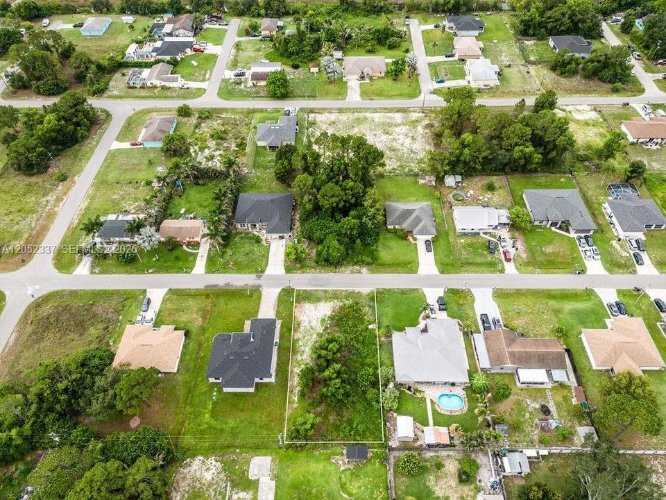 En Venta: $30,000 (0.23 acres)