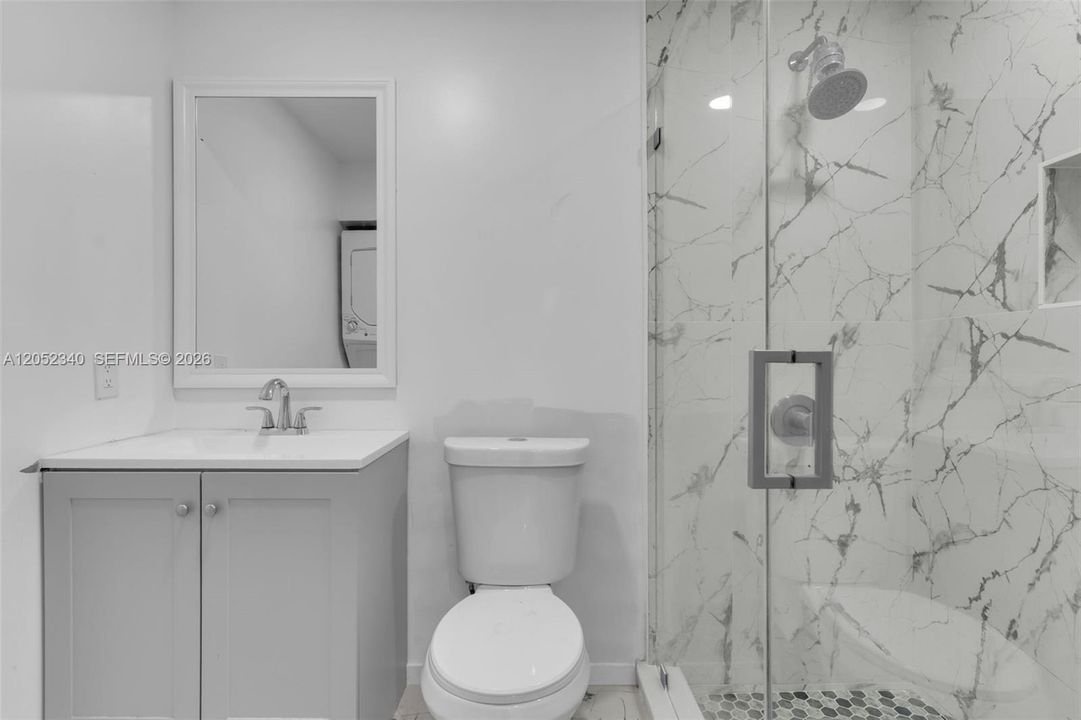 В аренду: $4,500 (4 спален, 3 ванн, 1459 Квадратных фут)
