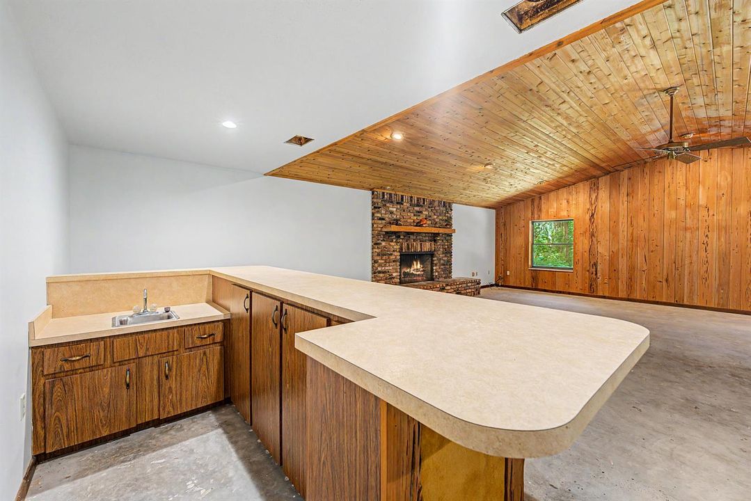 Wet Bar