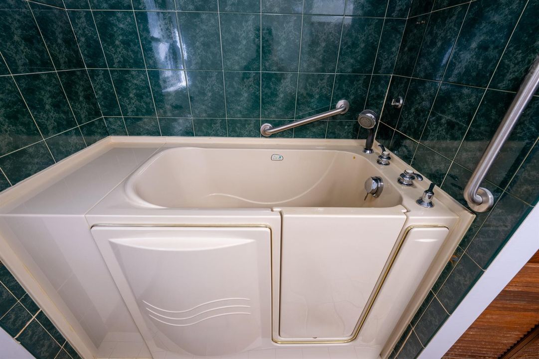 Bathroom tub angle 2