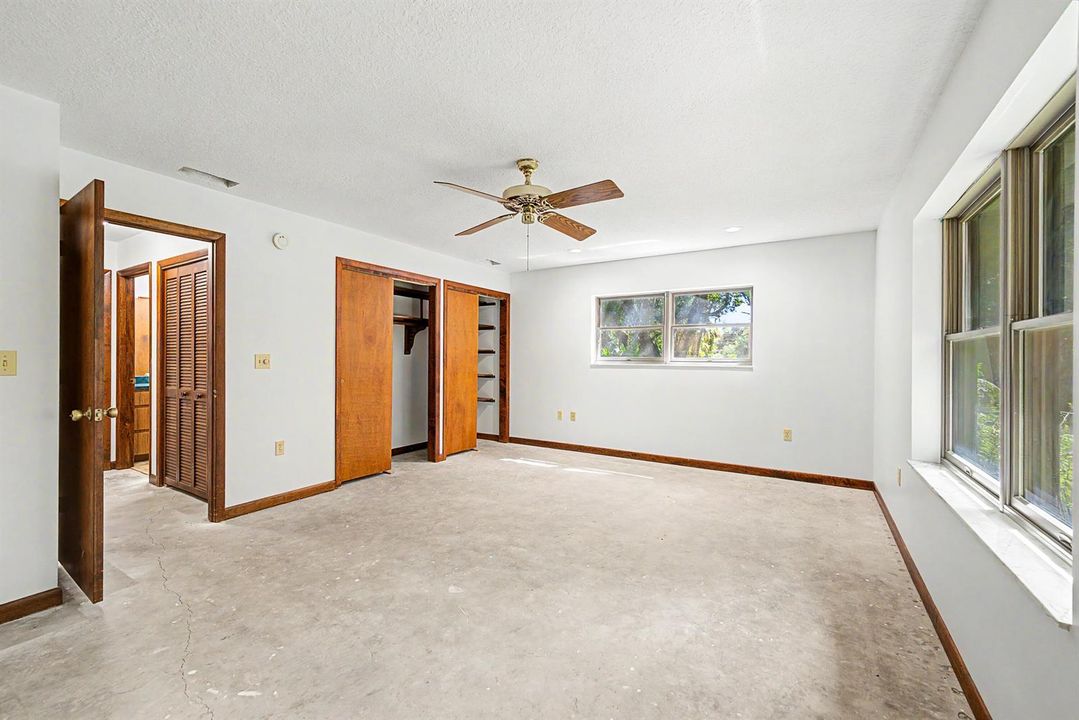 Bedroom 2 angle 2