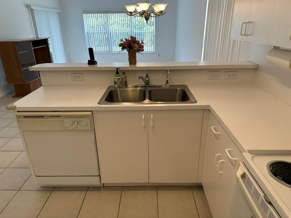 Mogel kitchen 3