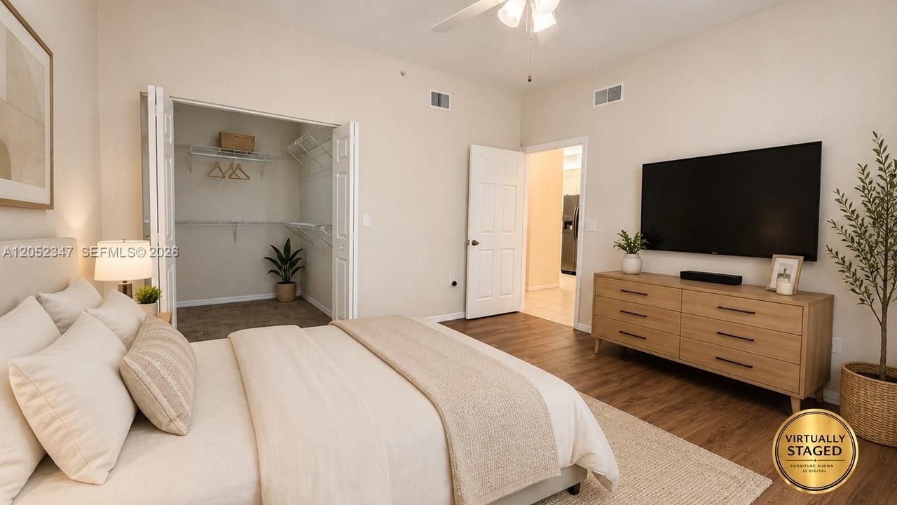 For Sale: $230,000 (2 beds, 2 baths, 1457 Square Feet)