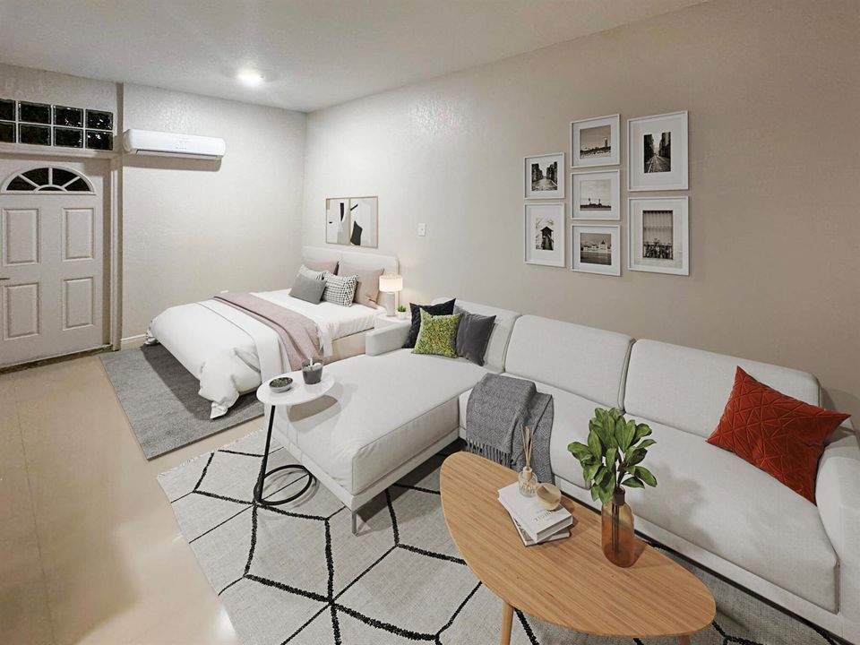 Beautiful Great Room with Washer & Drye