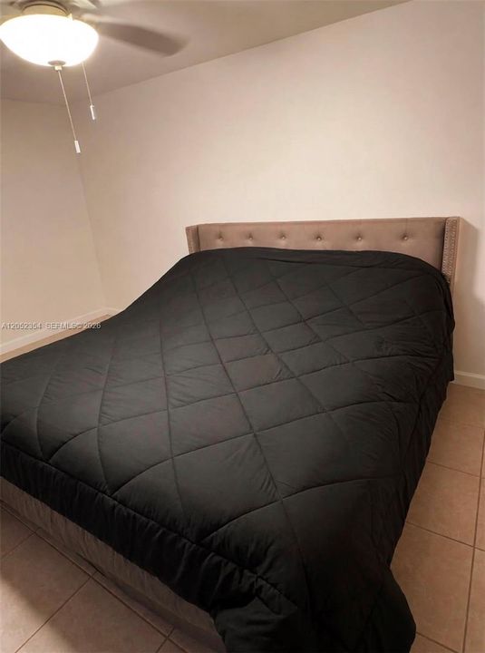 На продажу: $499,999 (3 спален, 2 ванн, 1368 Квадратных фут)