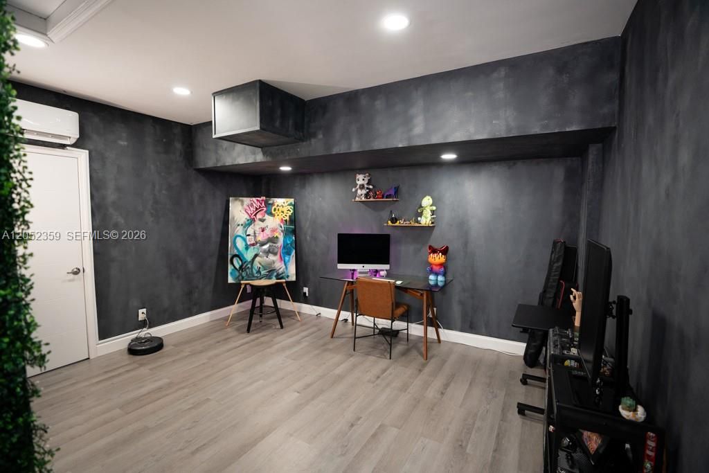 En Renta: $4,800 (3 camas, 2 baños, 1854 Pies cuadrados)