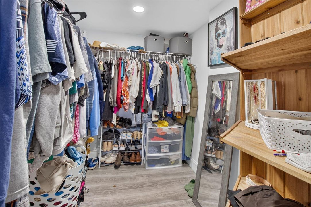 Walk In Closet