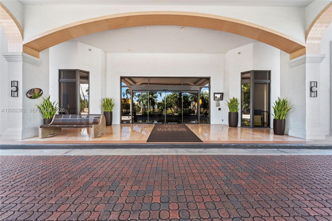 En Venta: $448,000 (2 camas, 2 baños, 1530 Pies cuadrados)