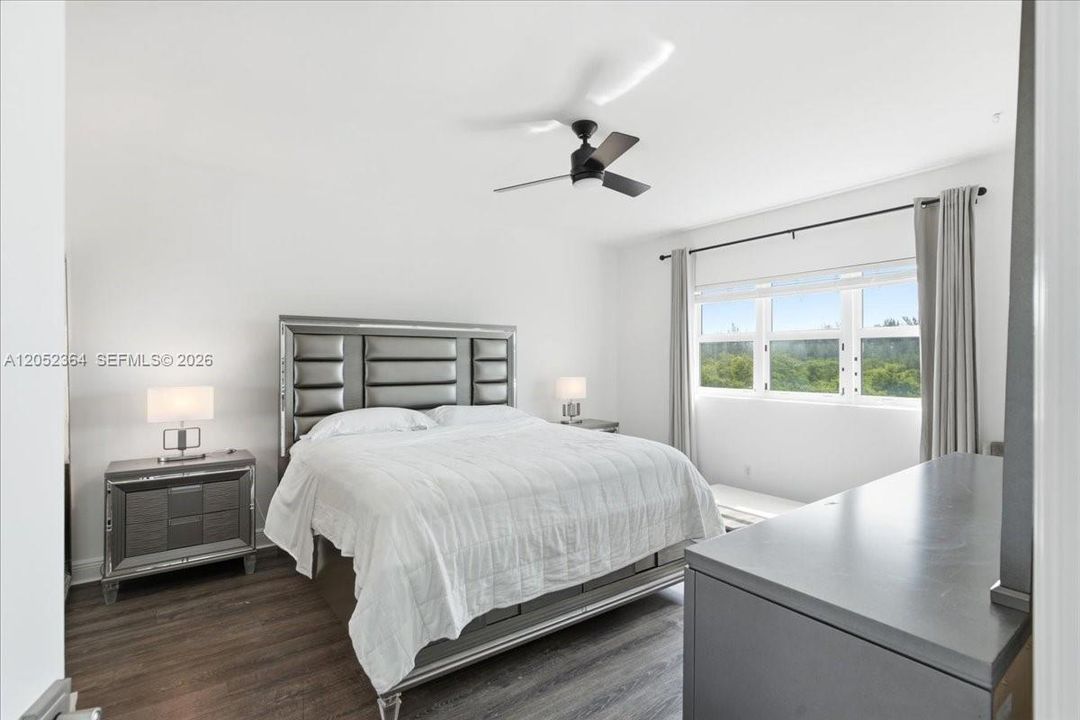For Rent: $3,950 (3 beds, 3 baths, 1886 Square Feet)