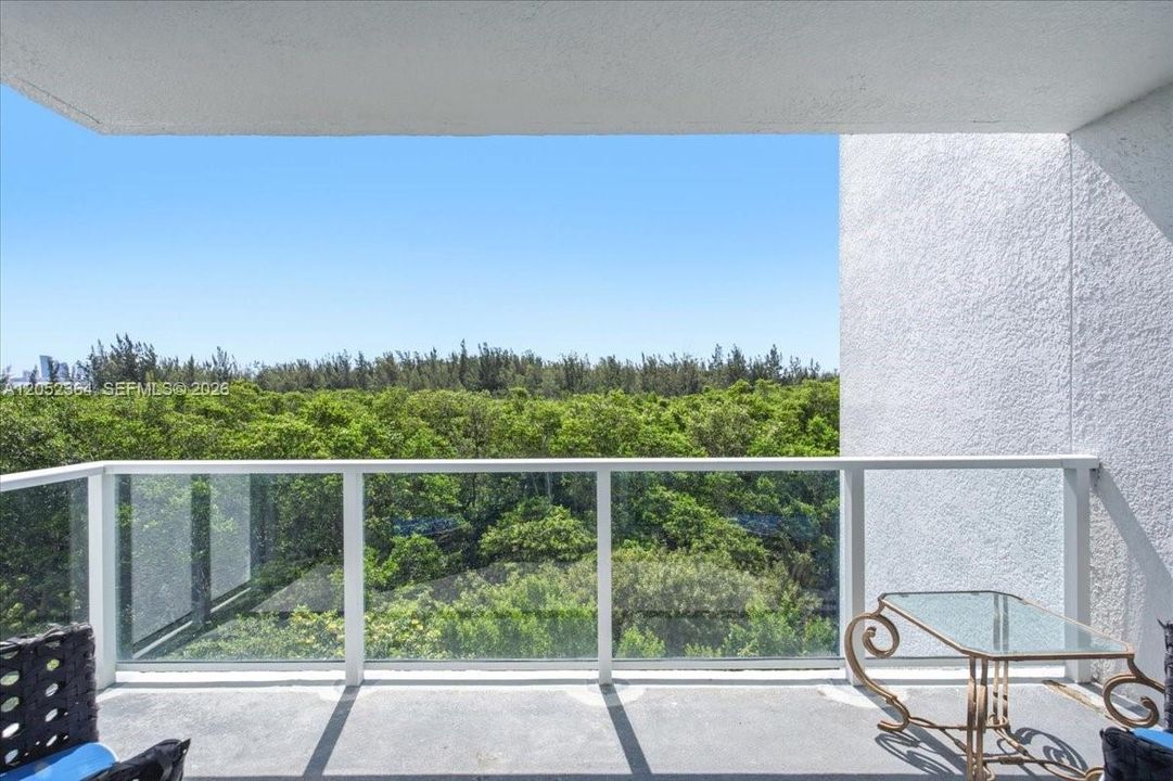For Rent: $3,950 (3 beds, 3 baths, 1886 Square Feet)