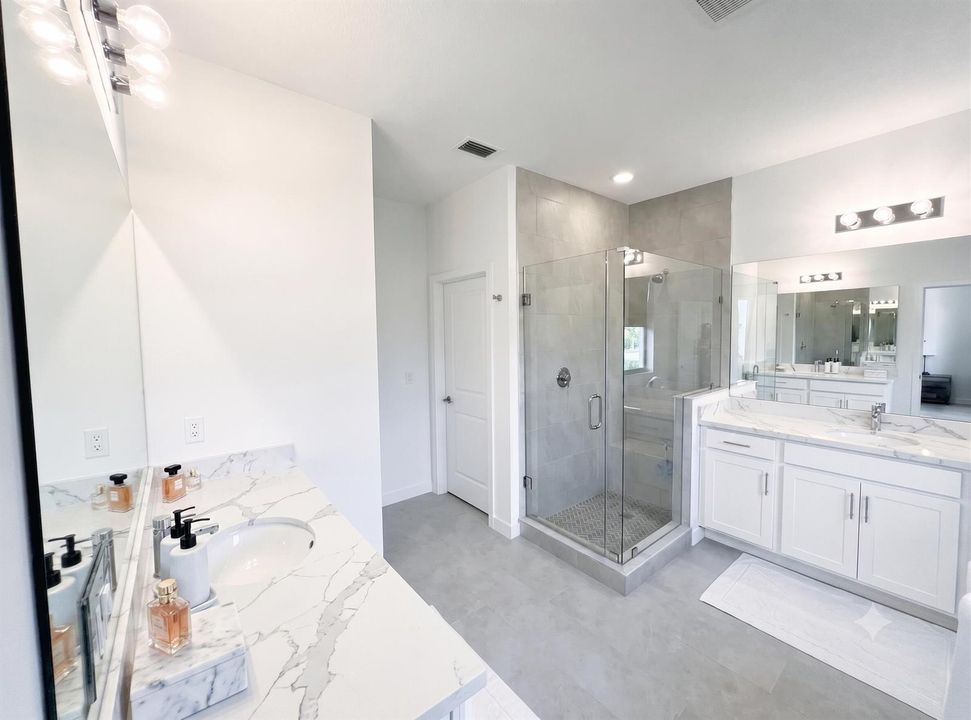 5 Camile-Master Bath