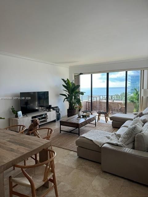 For Rent: $7,900 (2 beds, 2 baths, 1531 Square Feet)