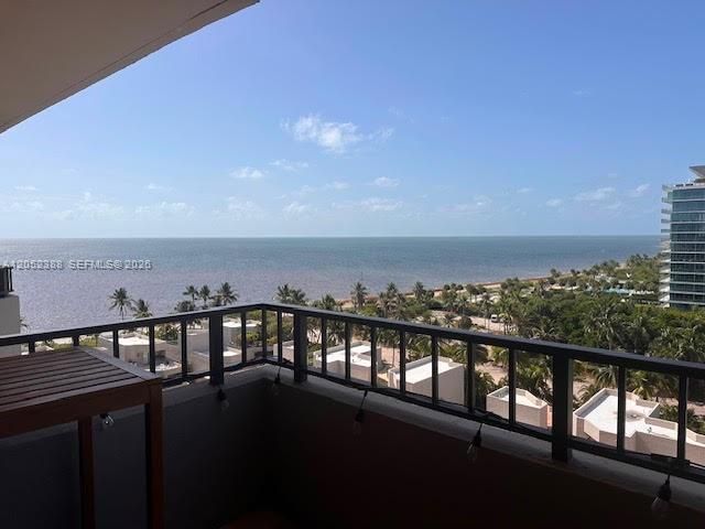For Rent: $7,900 (2 beds, 2 baths, 1531 Square Feet)