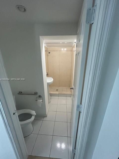 Full bath downstairs