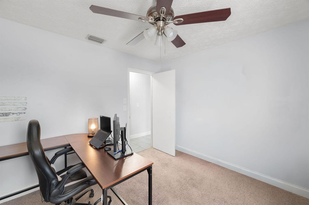 8-web-or-mls-1098 SW Janette Ave - 8